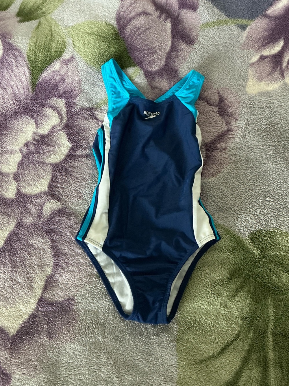 Speedo Girls Solid Infinity Splice One Piece - Picture 3 of 12